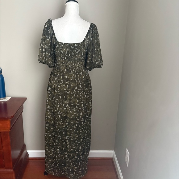 Old Navy Maxi Dress Green Floral Smocked Cottagecore Forest Fairy Milkmaid Large - Picture 6 of 9